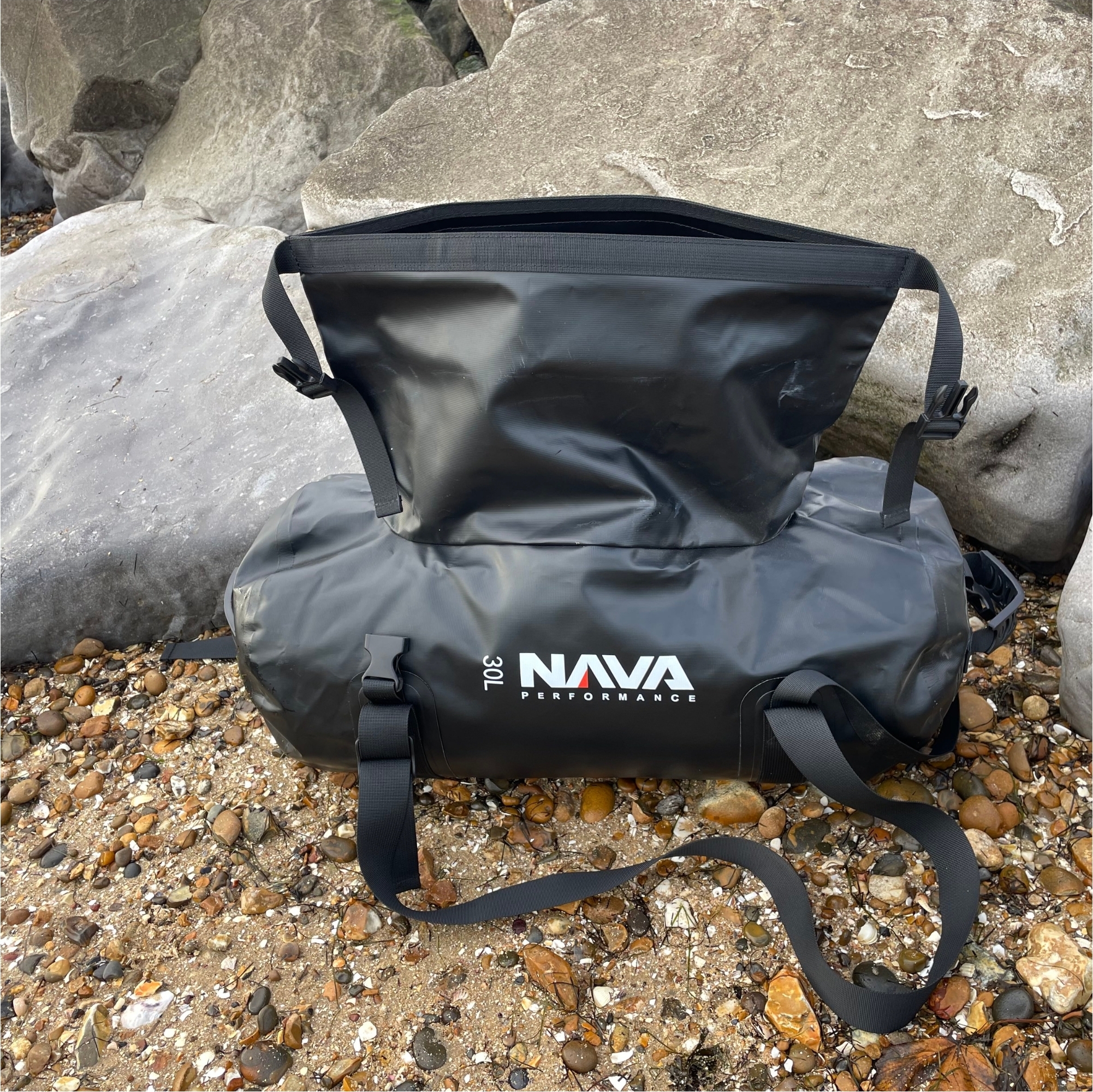 2025 Nava Performance 30L Duffel Bag NAVA008 - Black